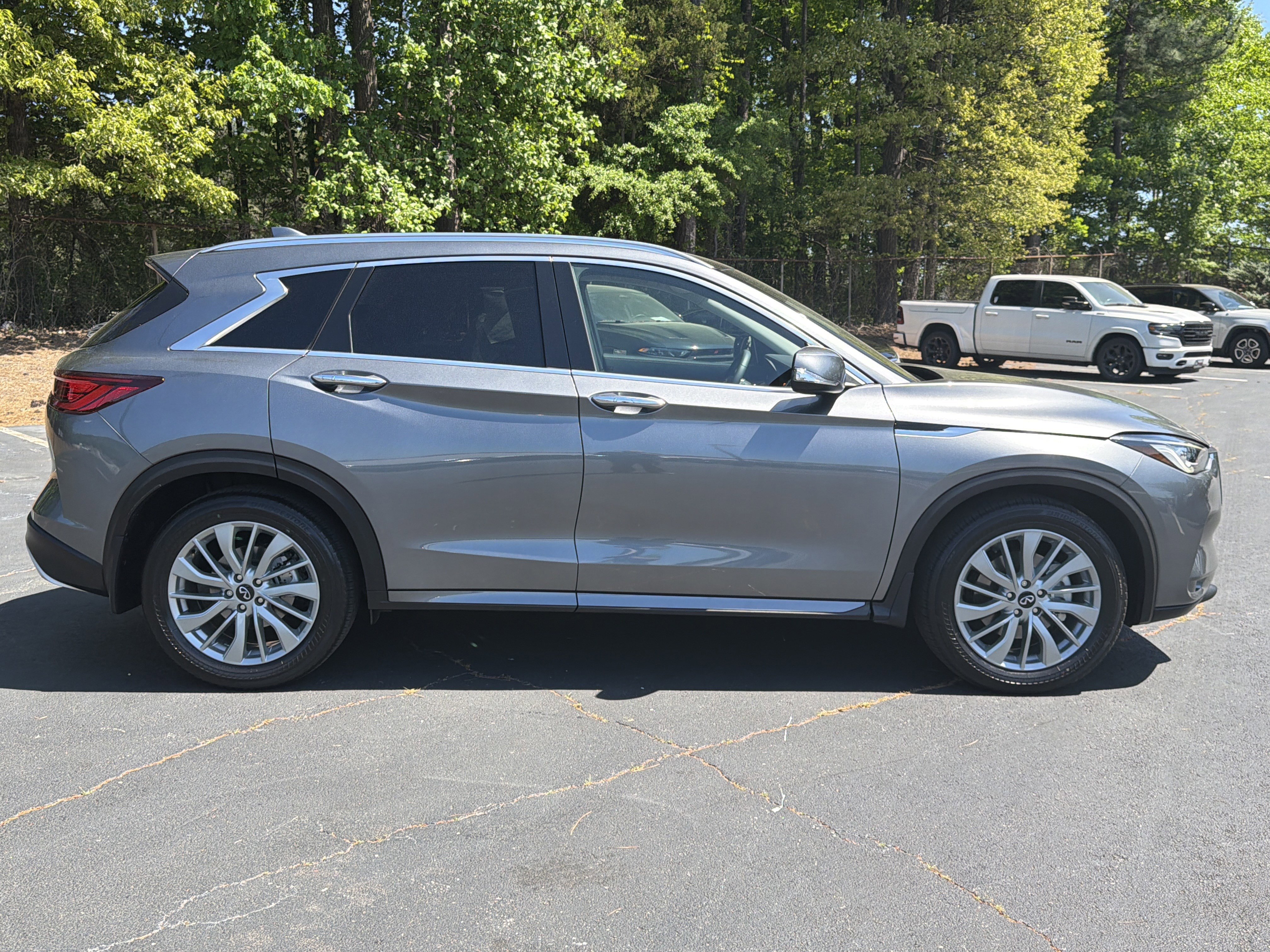 2023 INFINITI Qx50 Luxe