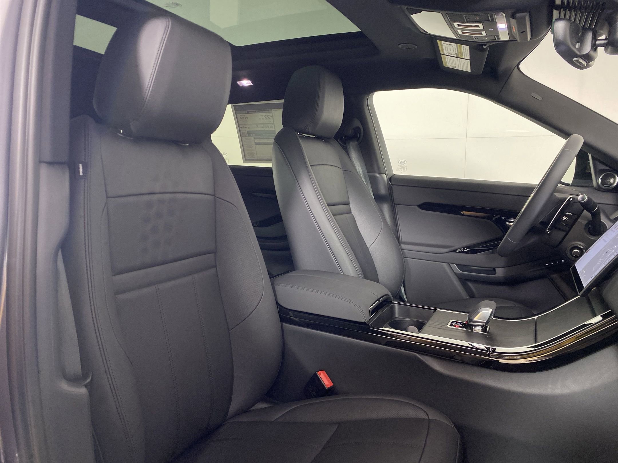 2026 Land Rover Range Rover Evoque S