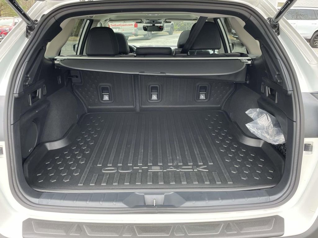 2025 Subaru Outback Onyx Edition XT