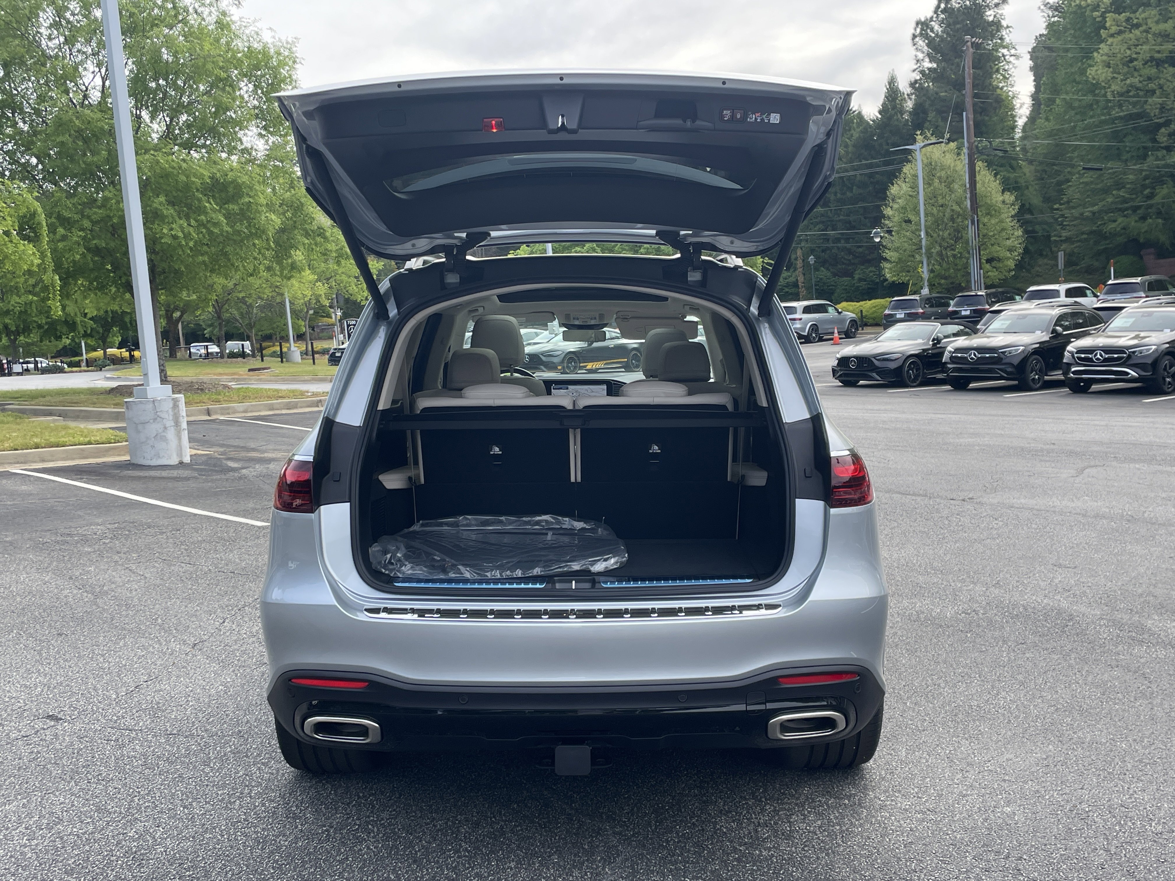 2026 Mercedes-Benz GLS 580 4MATIC
