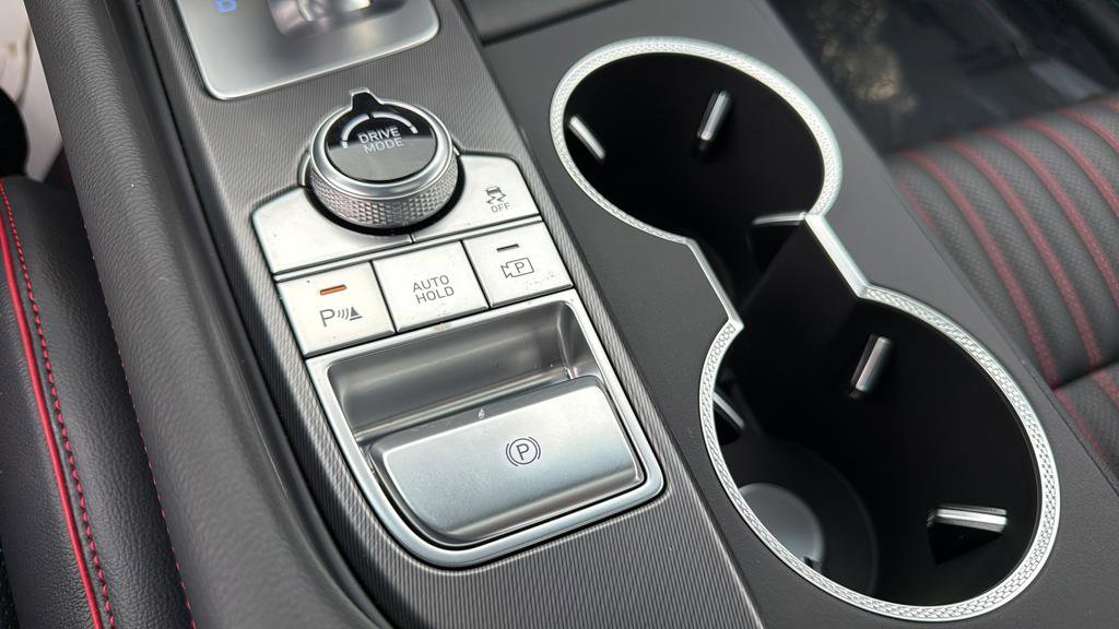 2026 Genesis G70 3.3T Sport Prestige