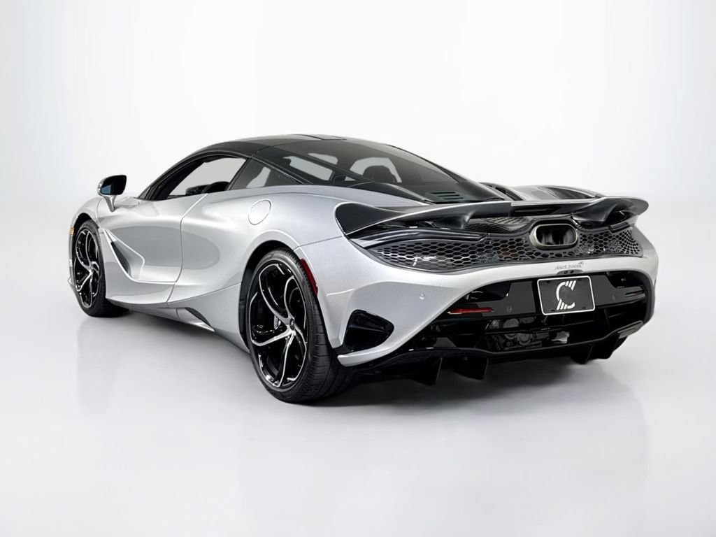 Used 2024 McLaren 750S 3