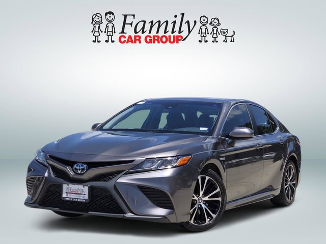Used 2018 Toyota Camry SE