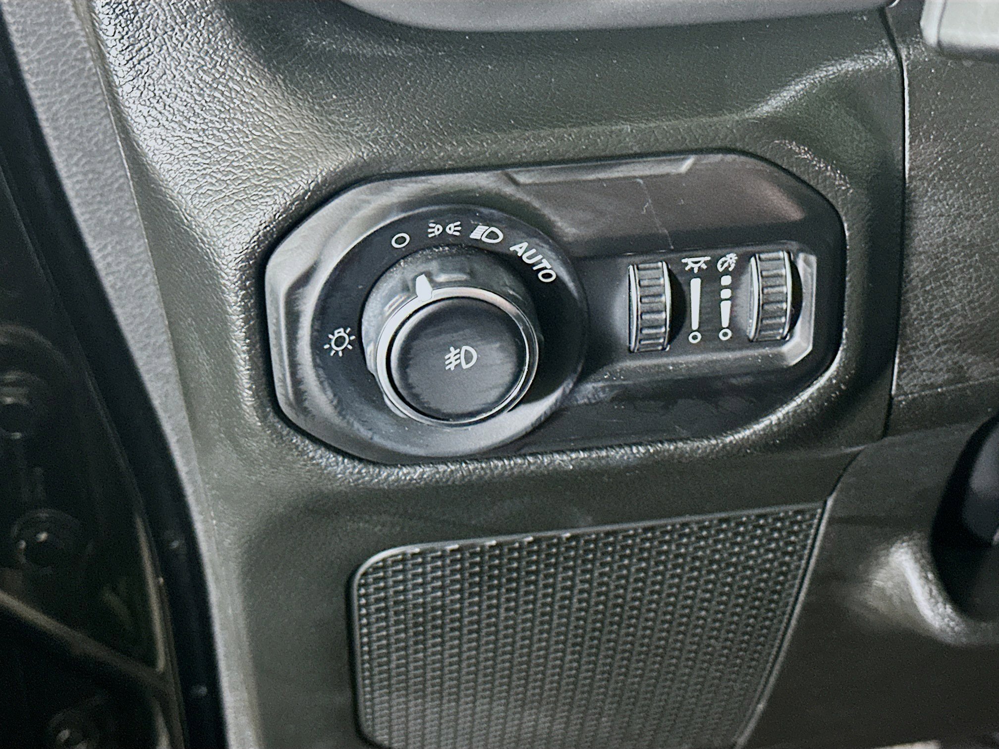 2022 Jeep Wrangler Sport S