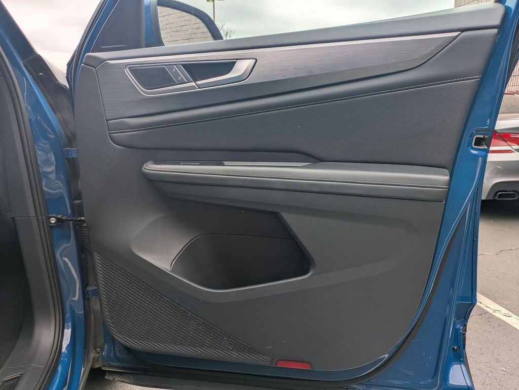 2025 Volkswagen Atlas Cross Sport SE