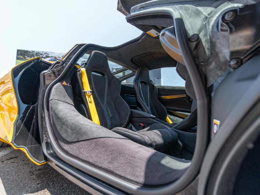 New 2027 McLaren 750S photo 21