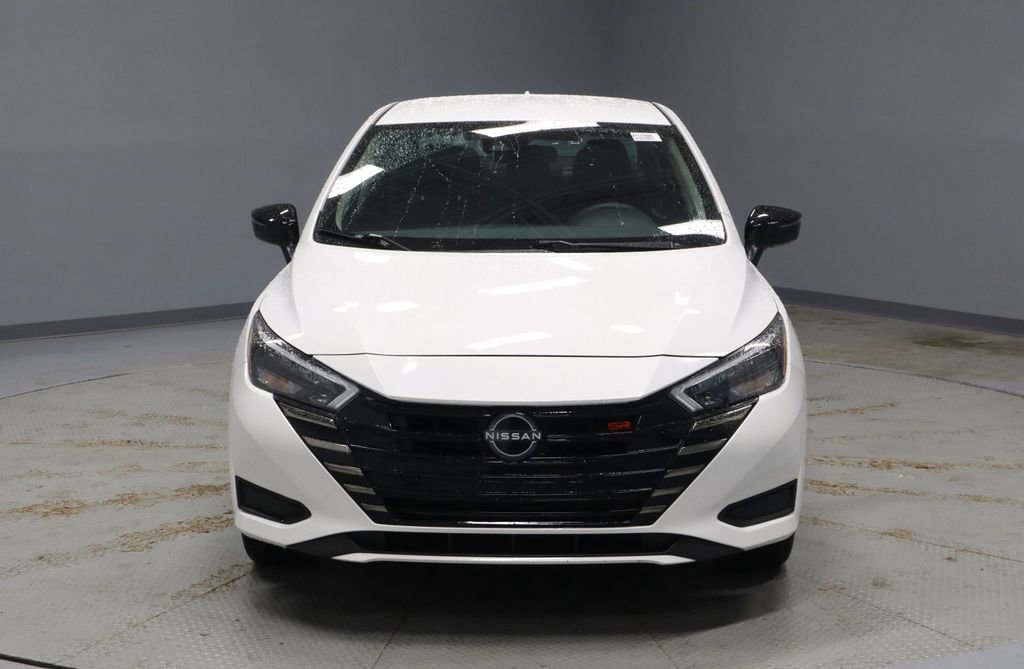 2024 Nissan Versa SR