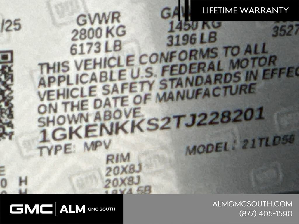 2026 GMC Acadia Elevation