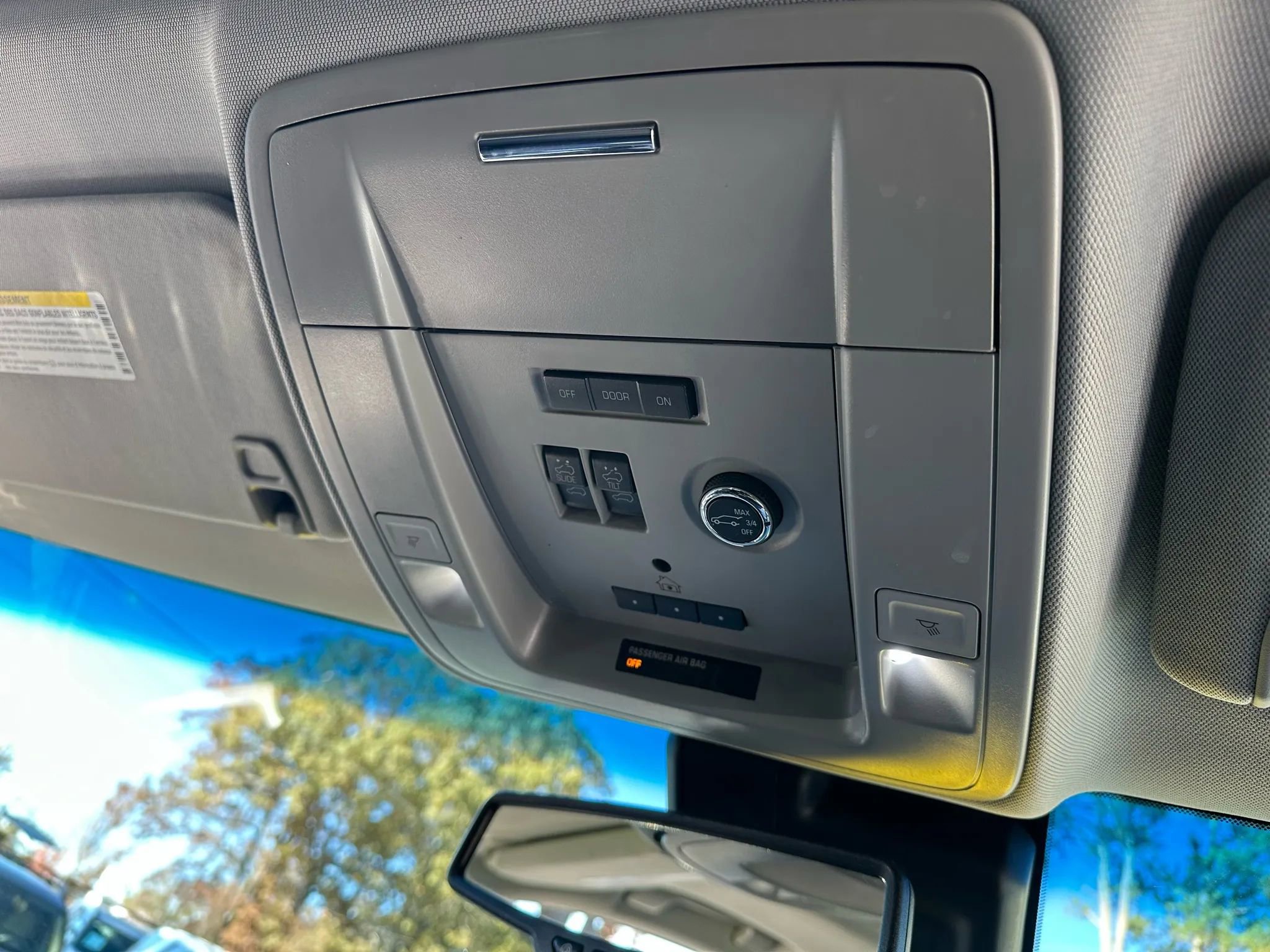 2017 GMC Yukon XL SLT