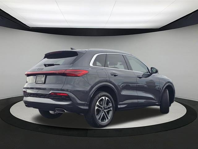 2025 Audi Q5 Premium