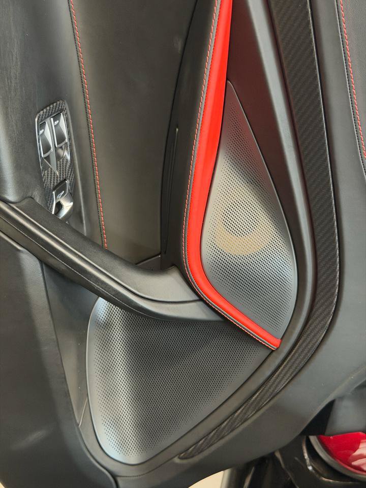 Used 2022 McLaren 720S Spider photo 29
