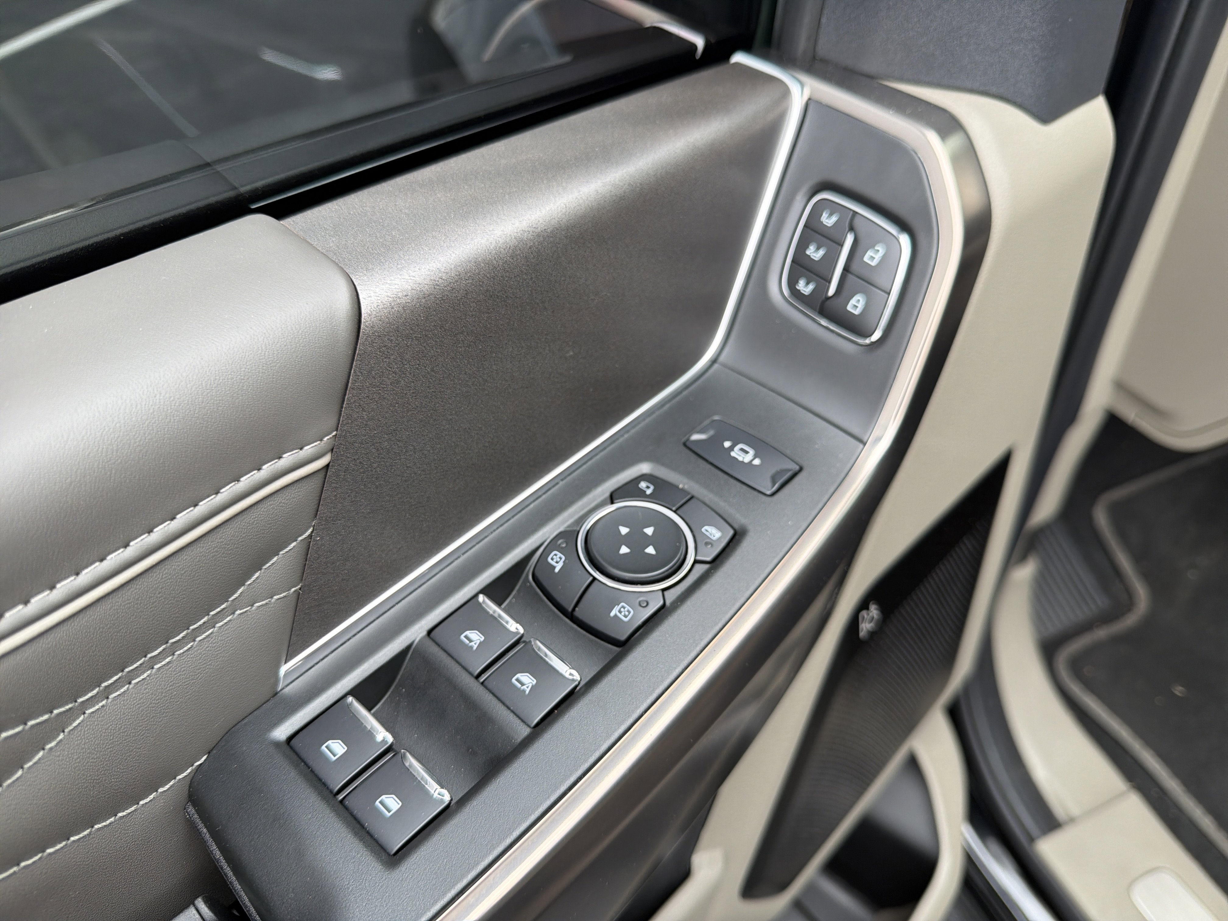 2025 Ford F450 Platinum