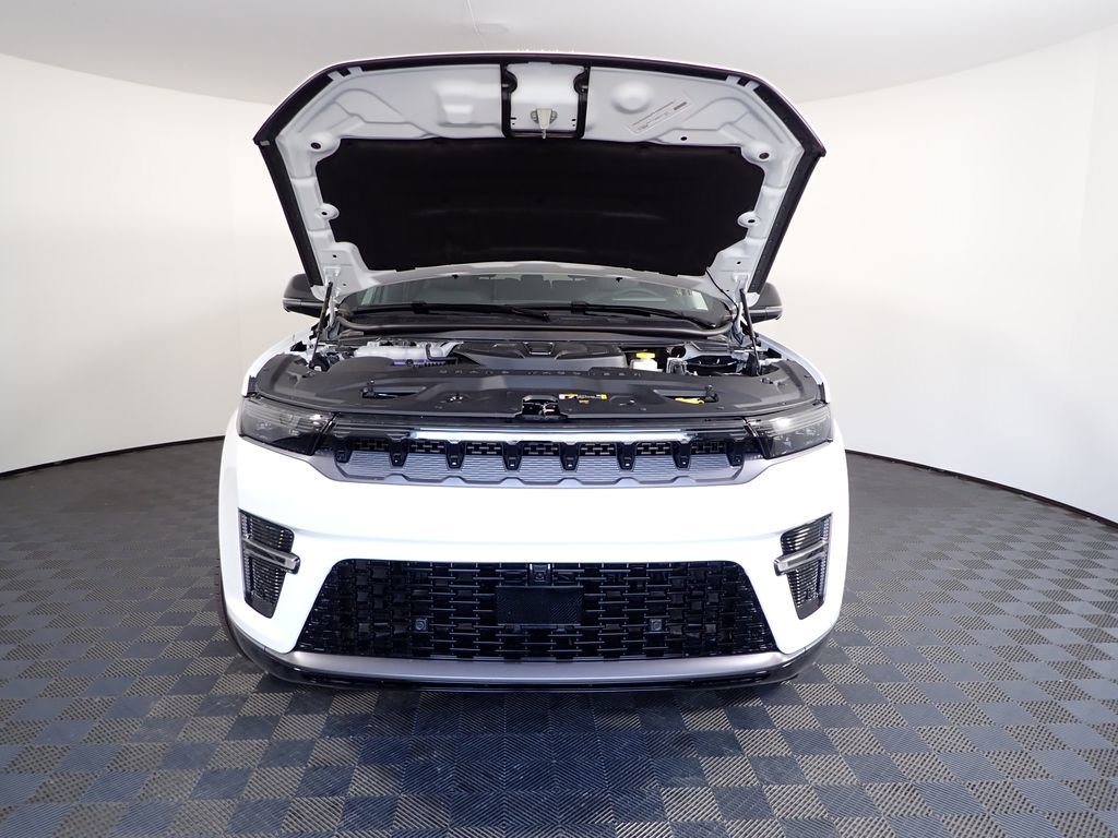 2026 Jeep Grand Wagoneer Summit