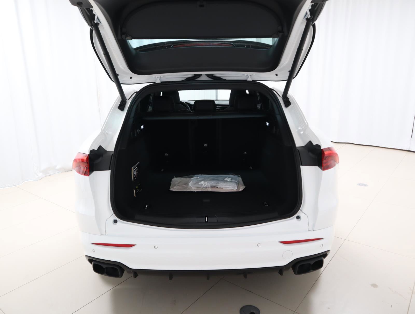 2026 Maserati Grecale Modena