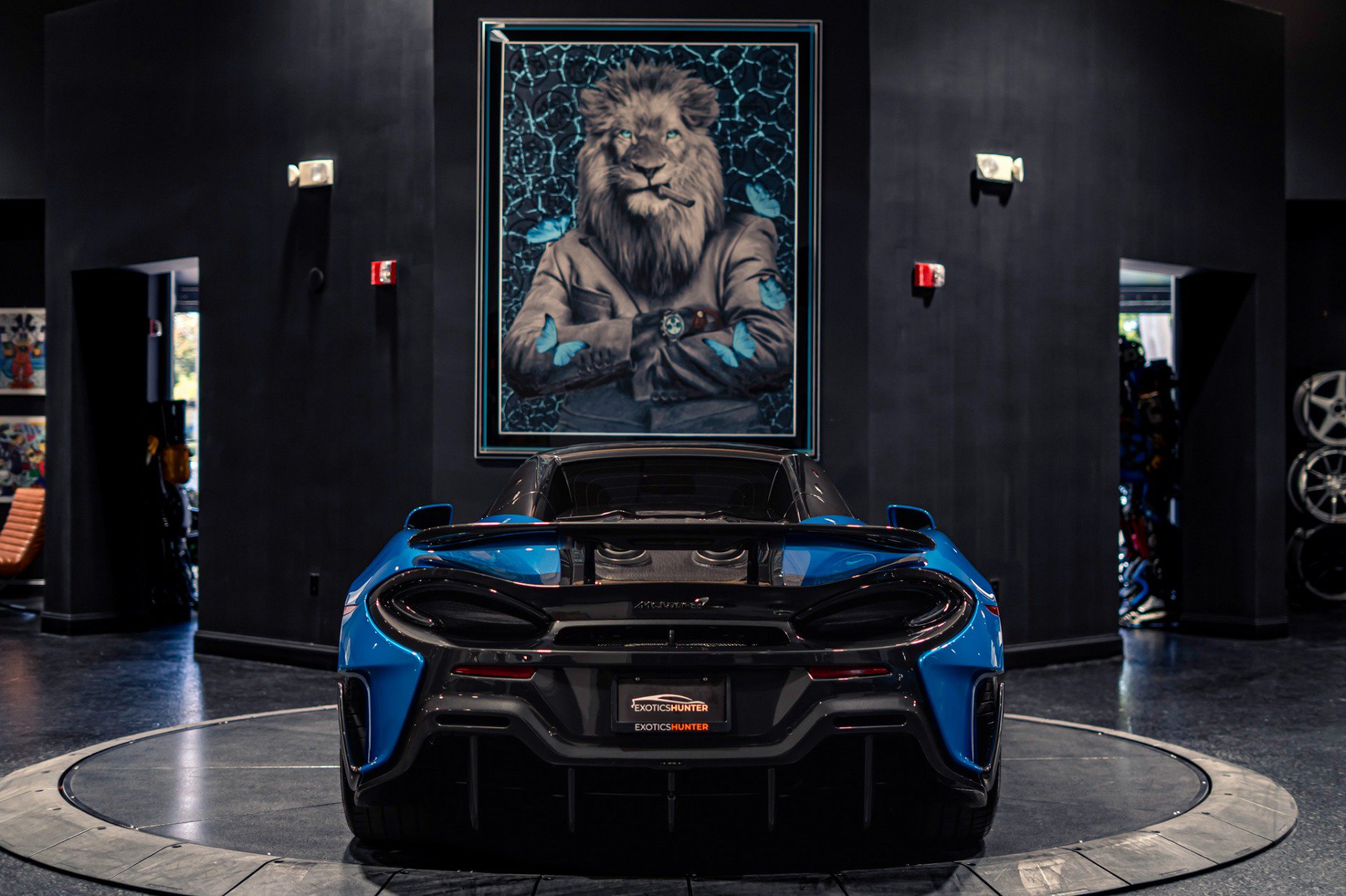 Used 2020 McLaren 600LT Spider photo 39
