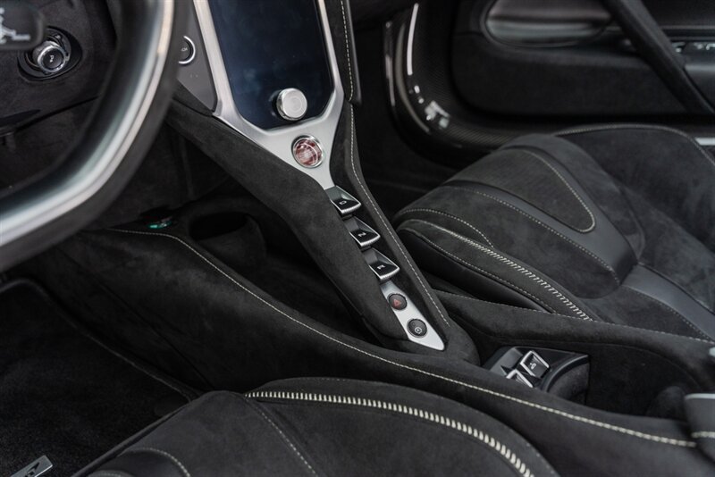 Used 2024 McLaren 750S Spider photo 78