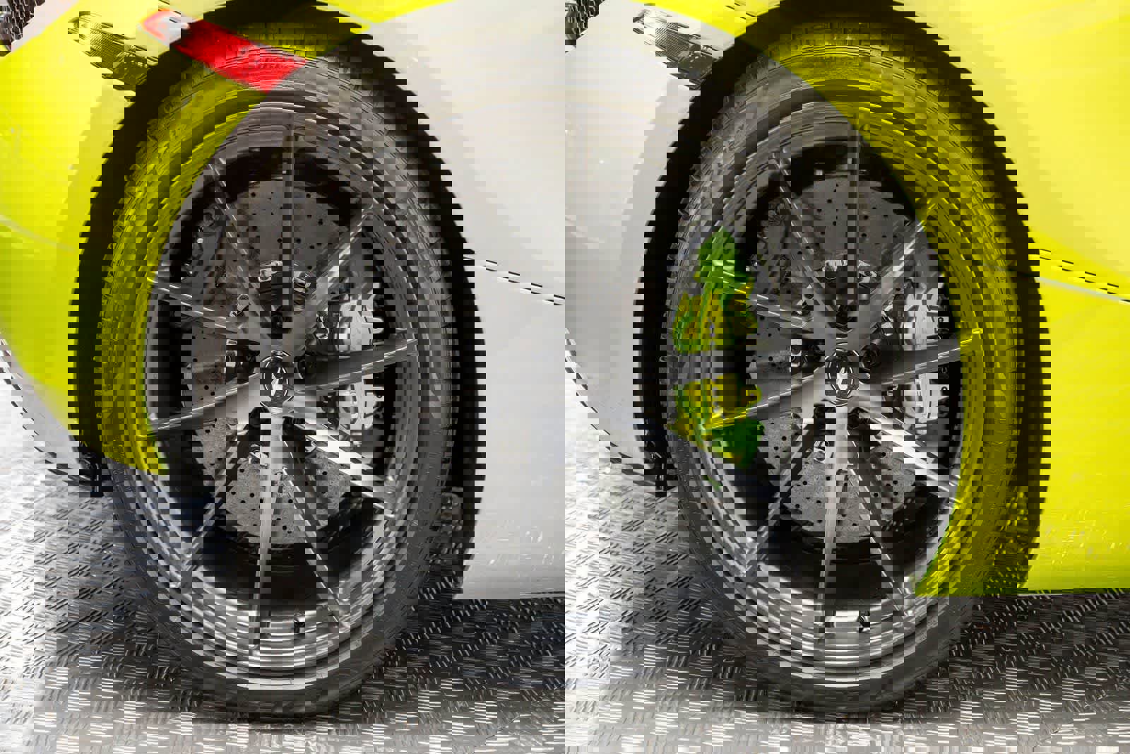 Used 2023 McLaren 720S Performance photo 45