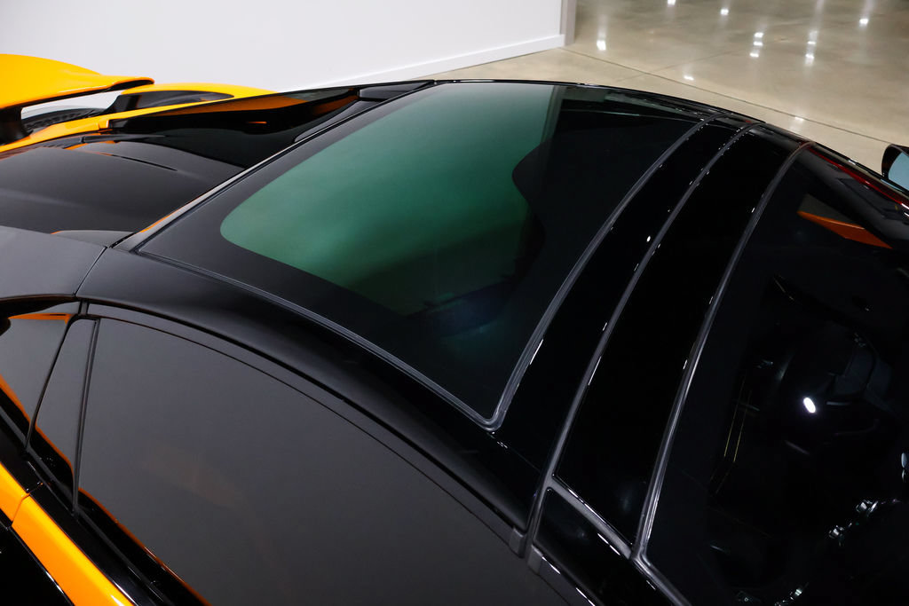 Used 2022 McLaren 765LT photo 46