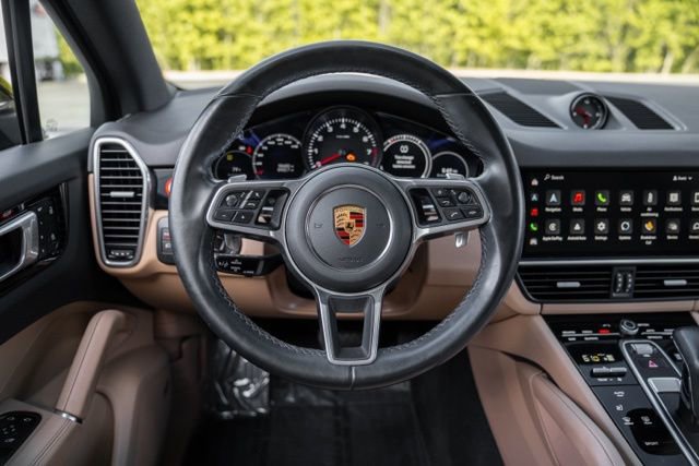 2022 Porsche Cayenne Platinum Edition
