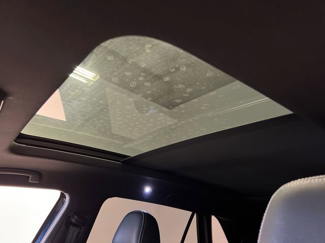 2023 Volkswagen Atlas Cross Sport SE