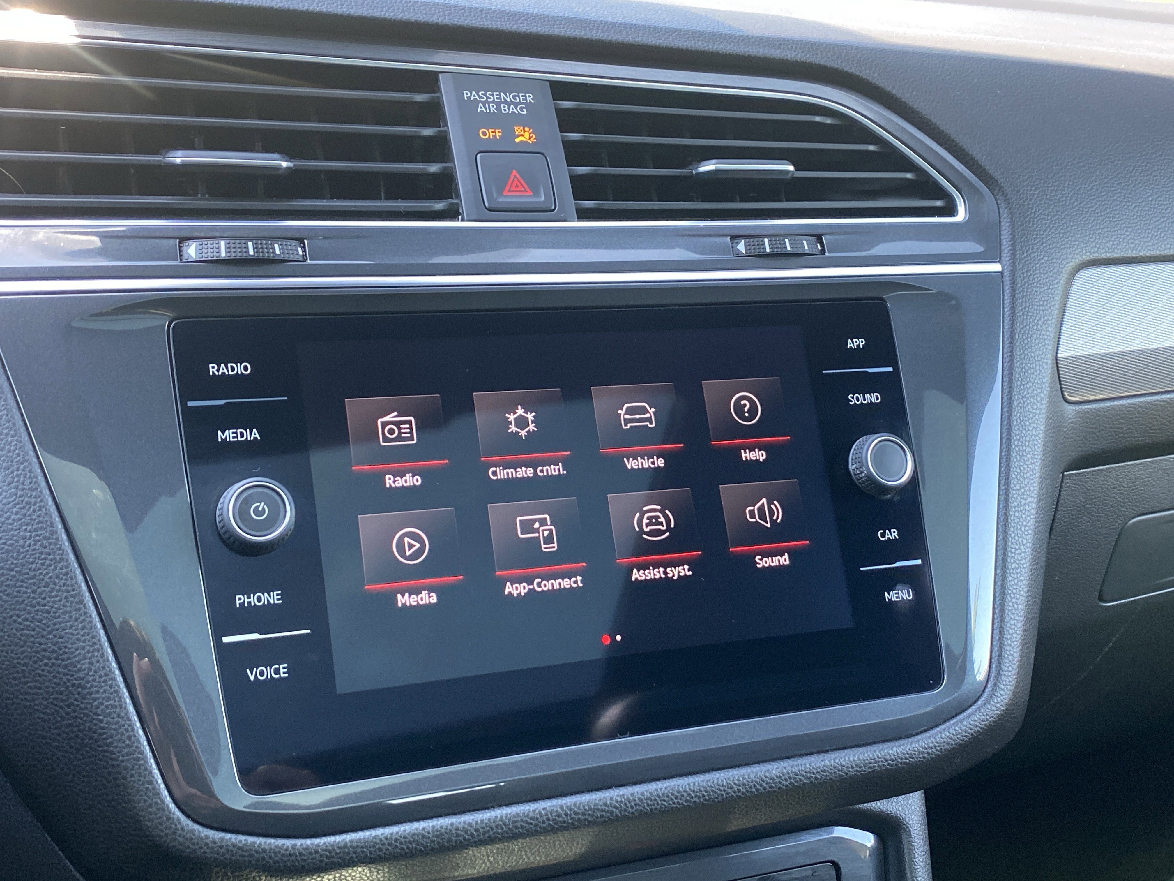 2023 Volkswagen Tiguan SE R-Line