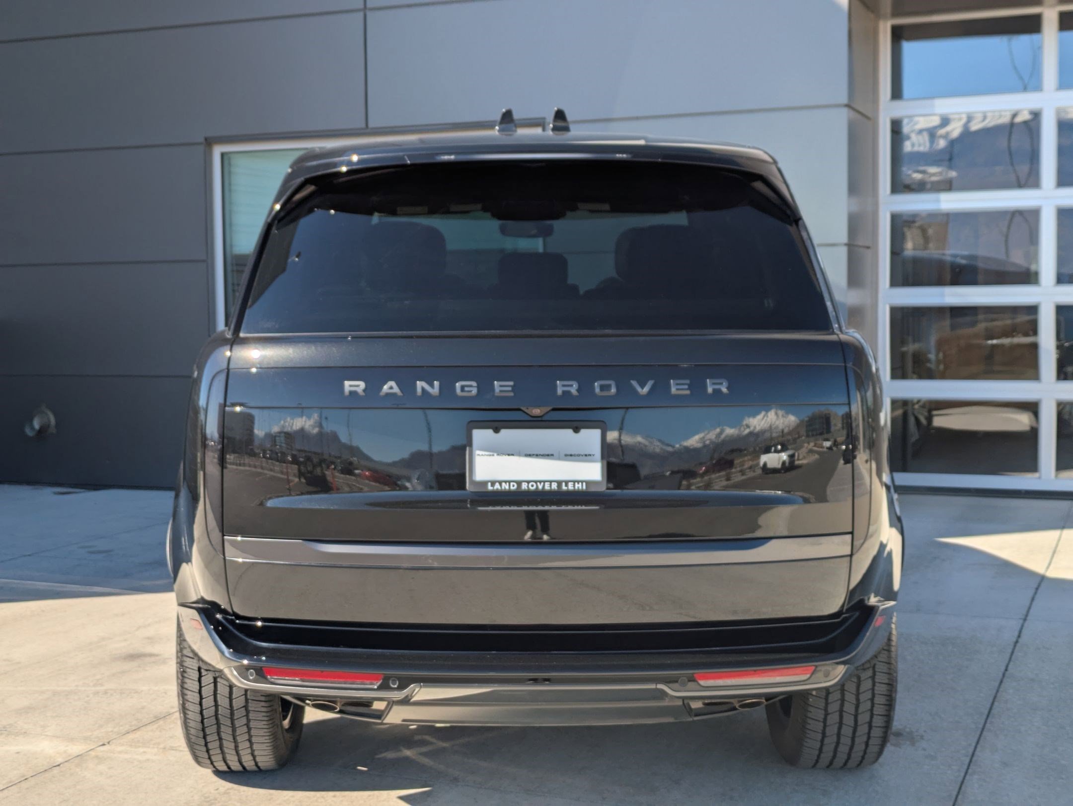 2024 Land Rover Range Rover SE
