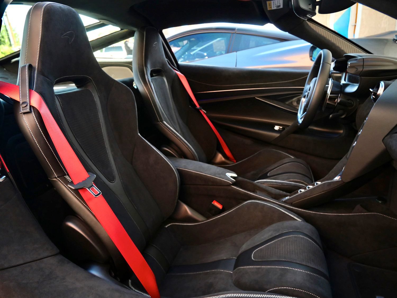 New 2026 McLaren 750S photo 11