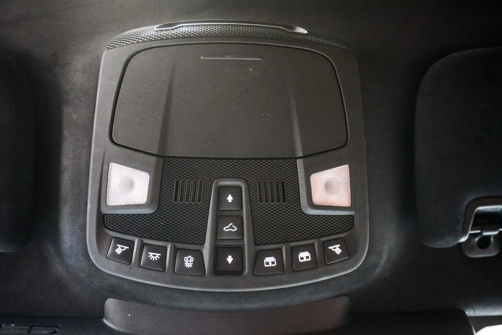 2022 Lincoln Nautilus Black Label