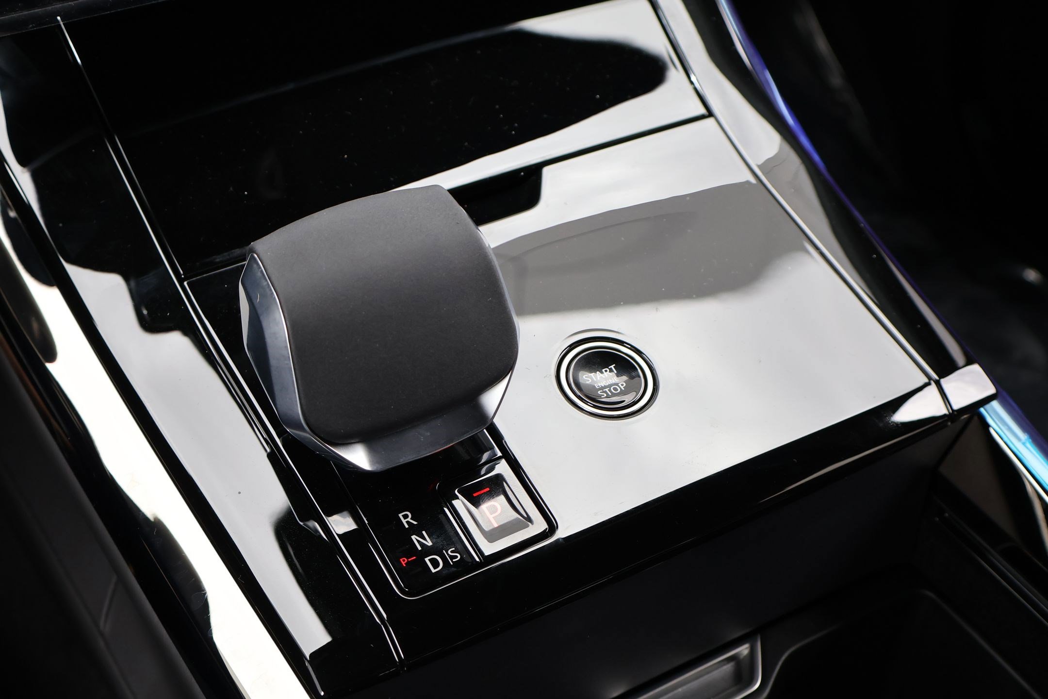 2026 Land Rover Range Rover Sport Dynamic SE