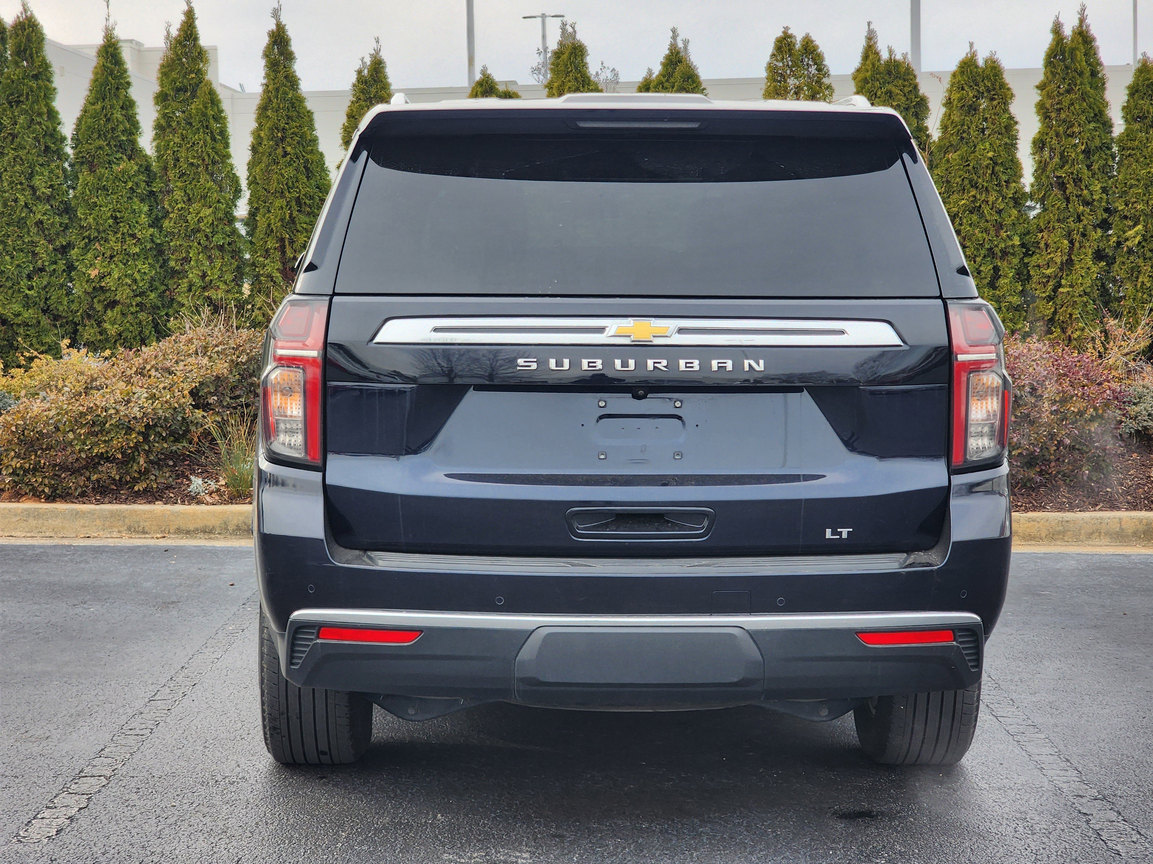 2024 Chevrolet Suburban LT