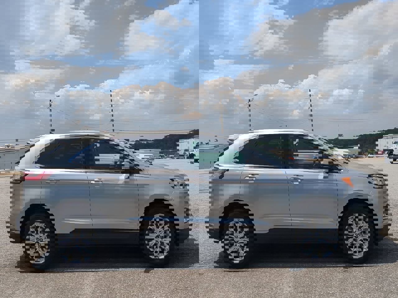 2022 Ford Edge Titanium