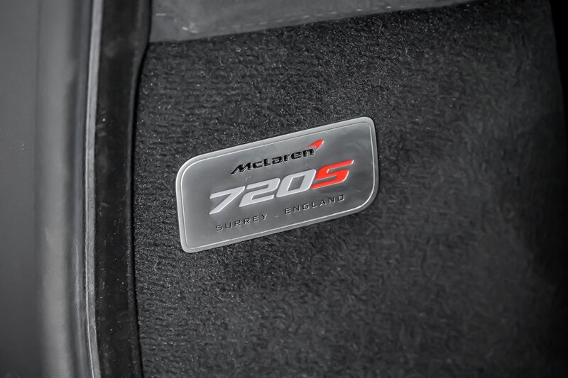 Used 2018 McLaren 720S Performance photo 26