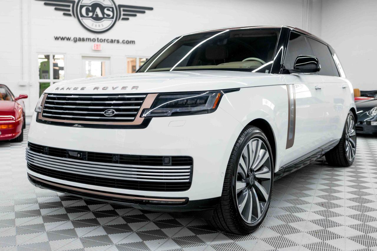 2024 Land Rover Range Rover SV