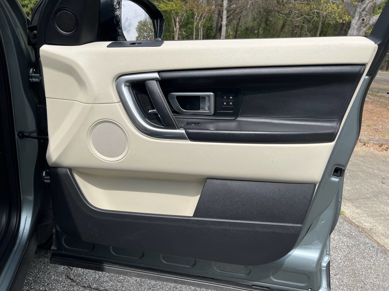 2017 Land Rover Discovery Sport HSE Luxury