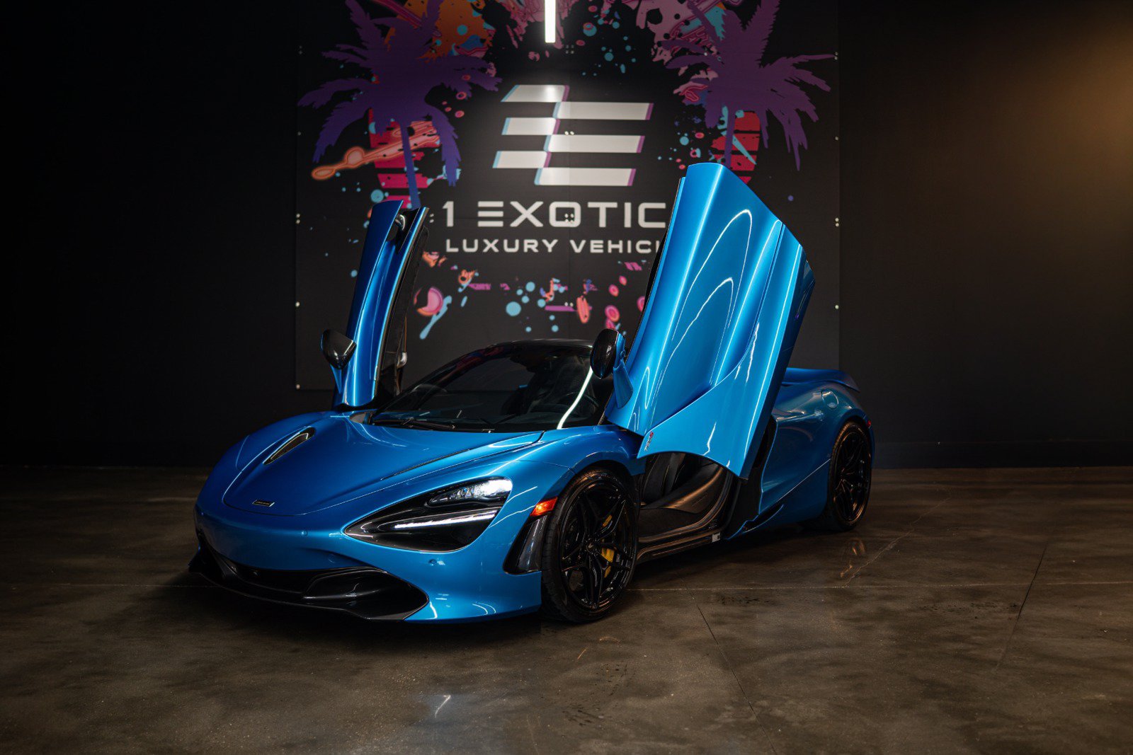 Used 2020 McLaren 720S Spider photo 3