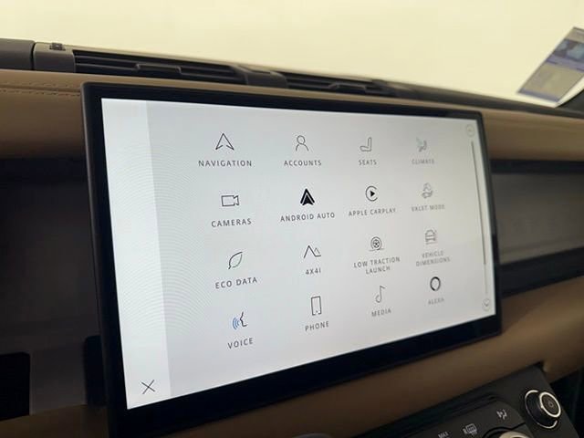 2025 Land Rover Defender 110 S