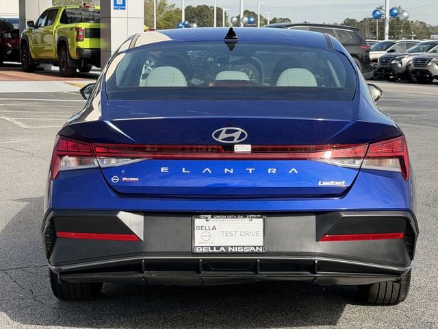 2025 Hyundai Elantra Limited