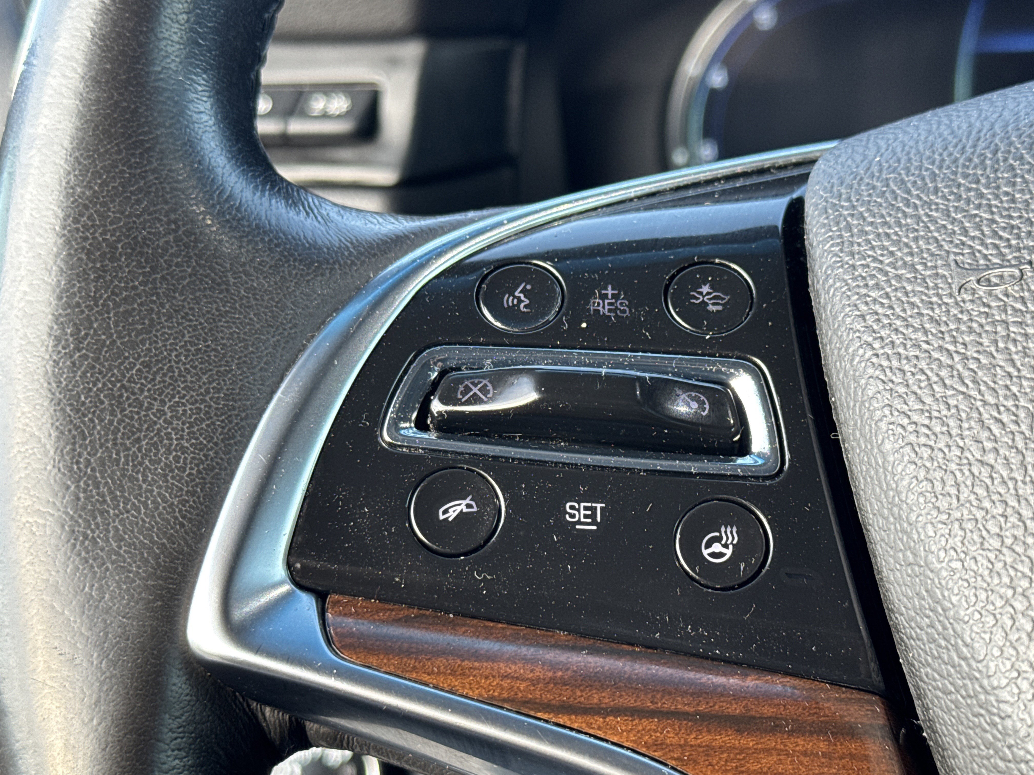 2020 Cadillac Escalade Luxury