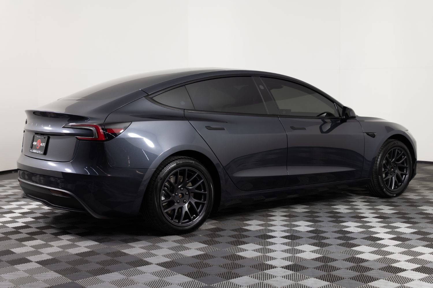 2024 Tesla Model 3 Long Range