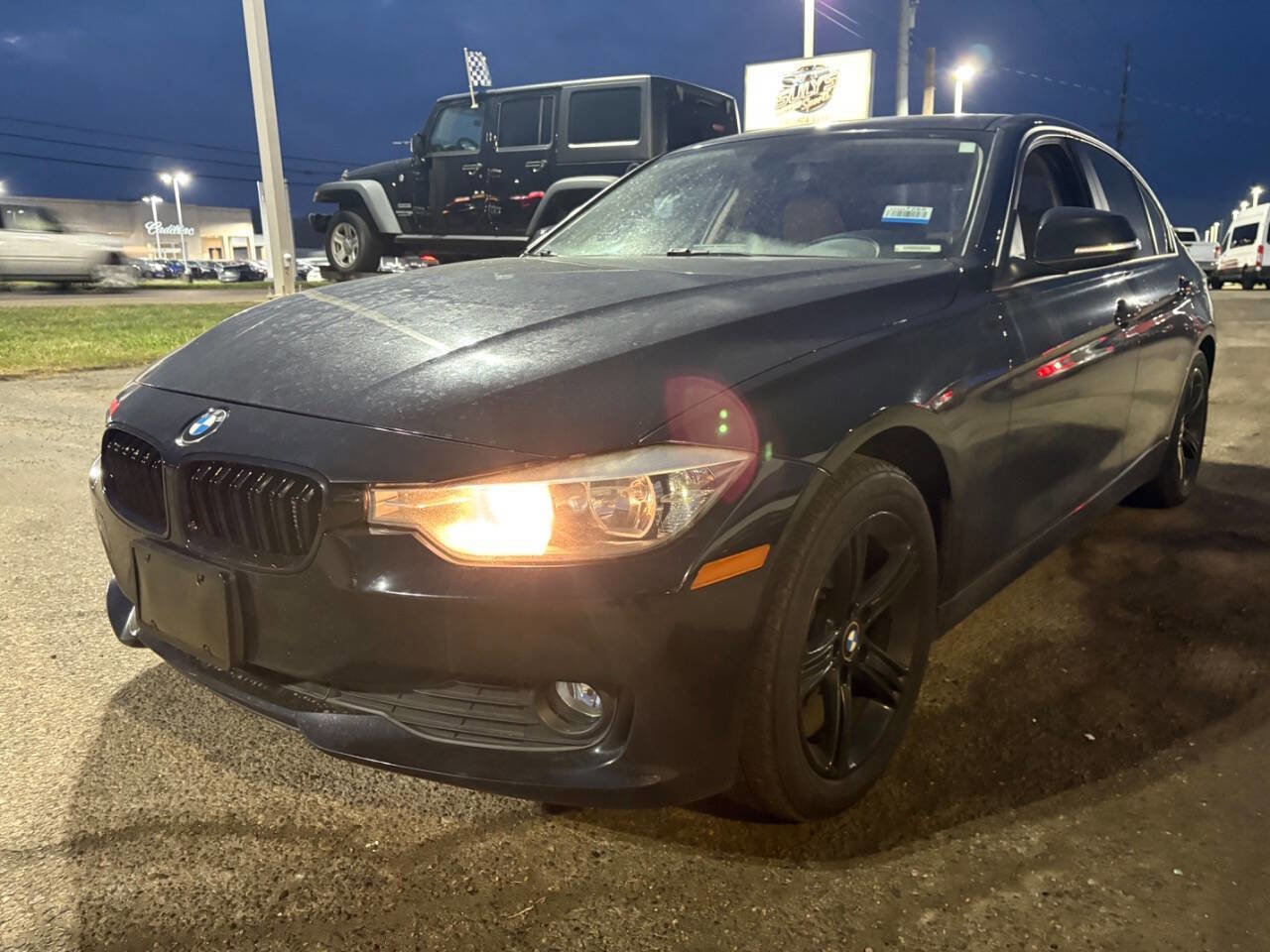2014 BMW 3 Series 320i Sedan RWD