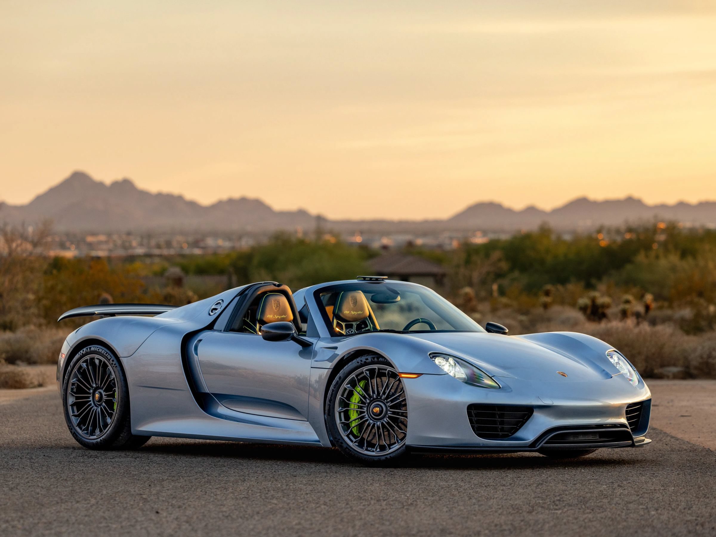 Used Porsche 918 Spyder for Sale Near Me - Autotrader