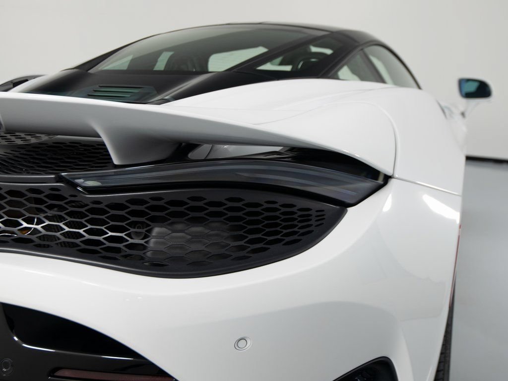 Used 2025 McLaren 750S photo 41