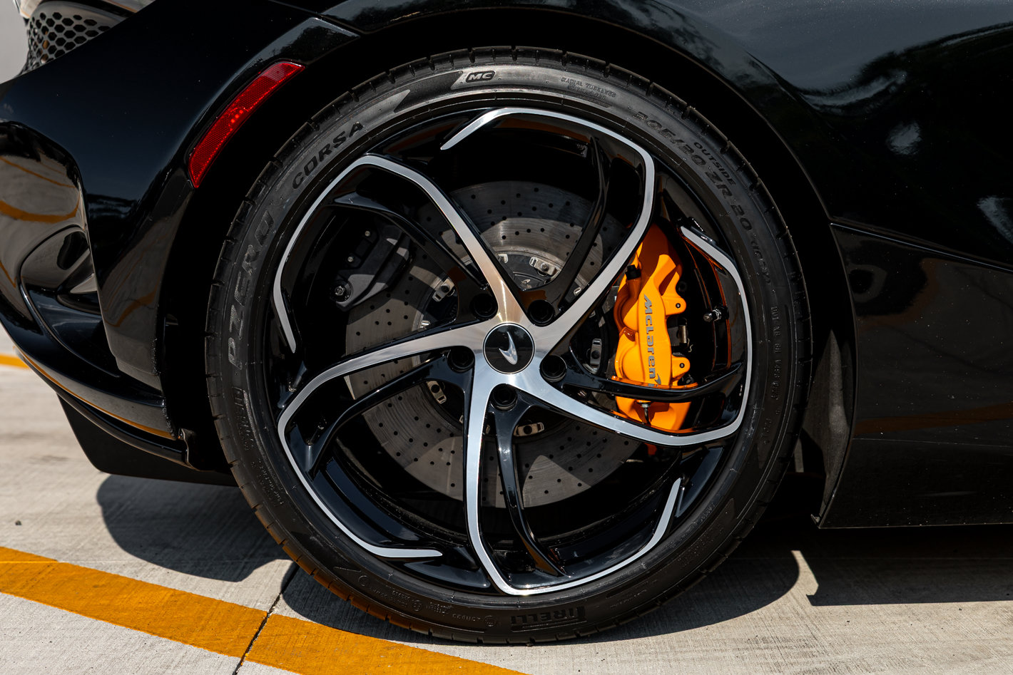 Used 2024 McLaren 750S photo 39