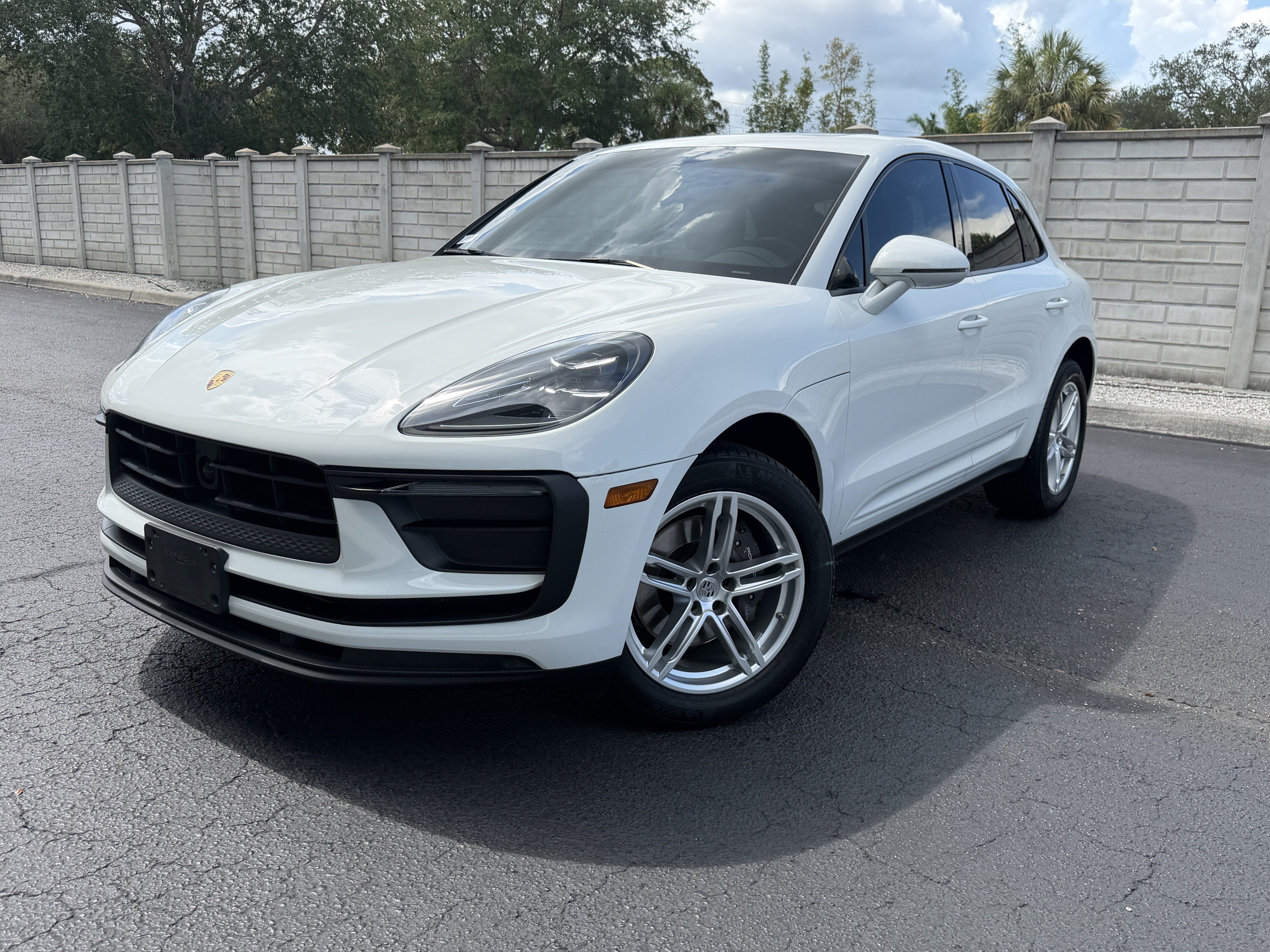 Certified 2023 Porsche Macan