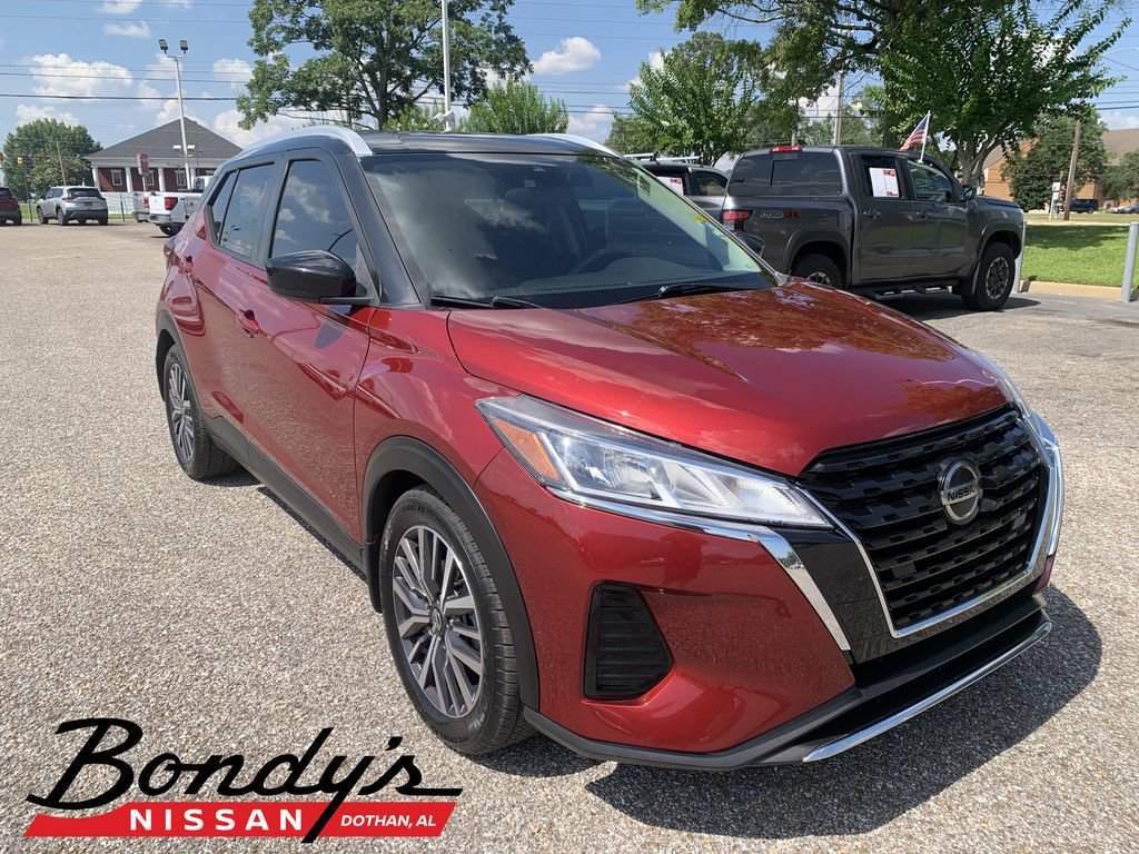 Used 2021 Nissan Kicks SV