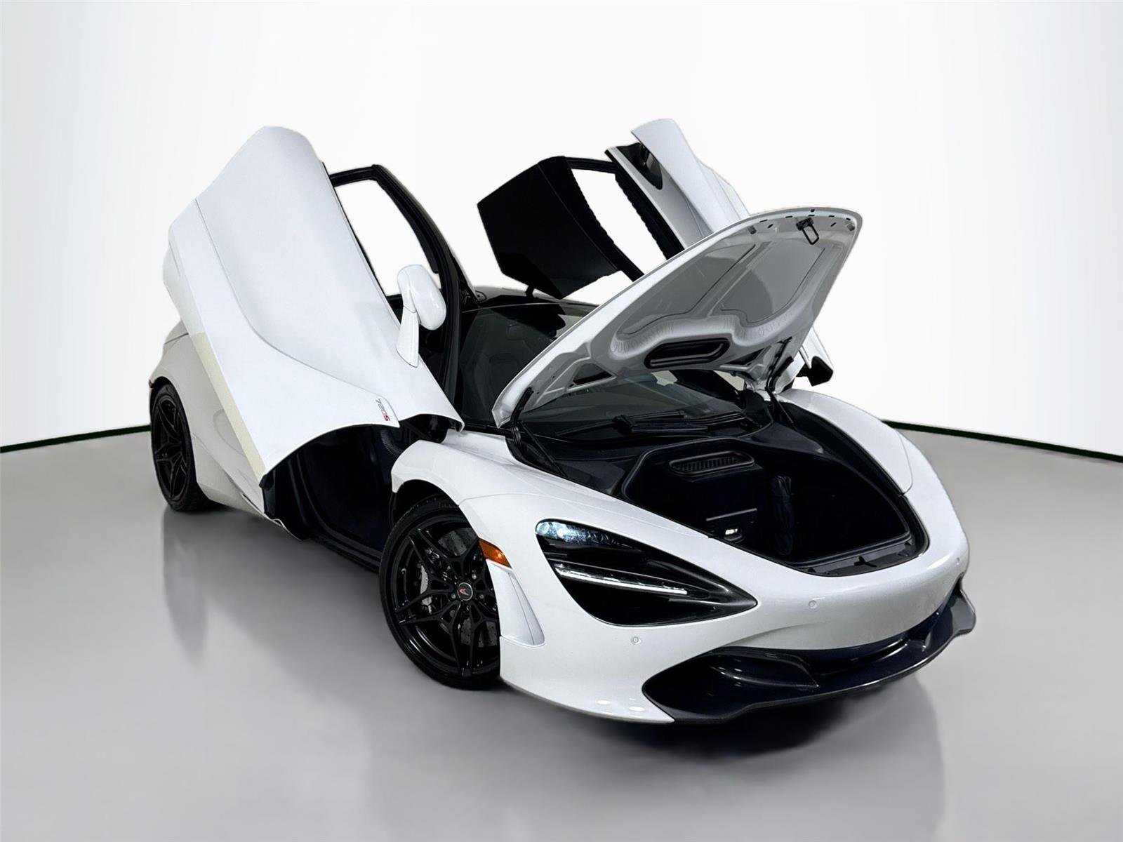 Used 2018 McLaren 720S photo 37