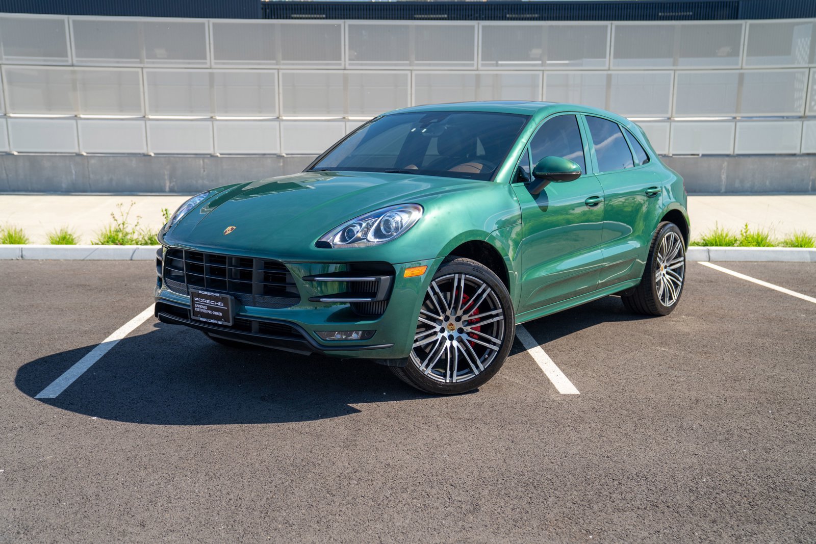 Used 2016 Porsche Macan Turbo for Sale Near Me - Autotrader