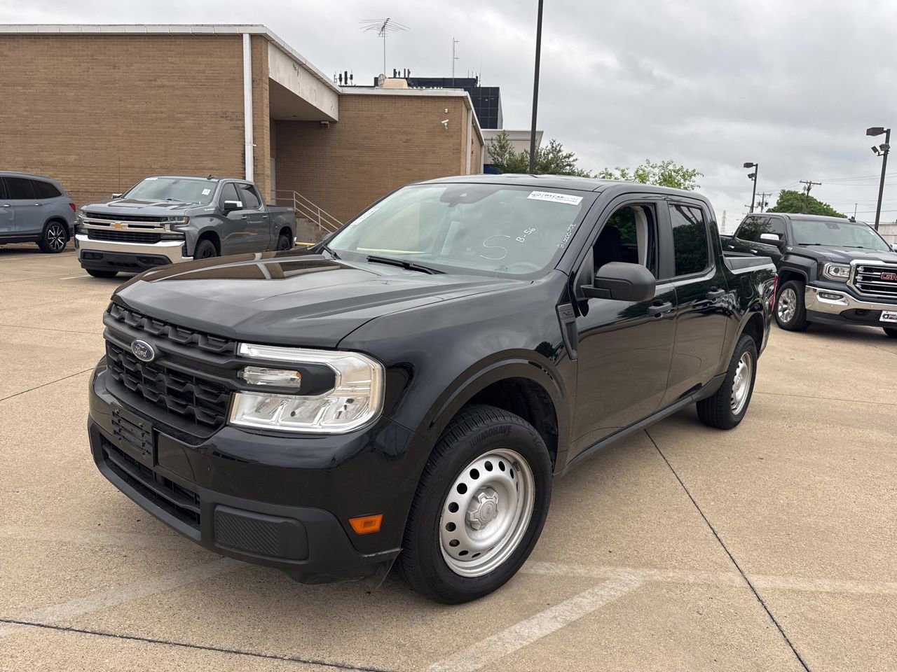 2022 Ford Maverick XL