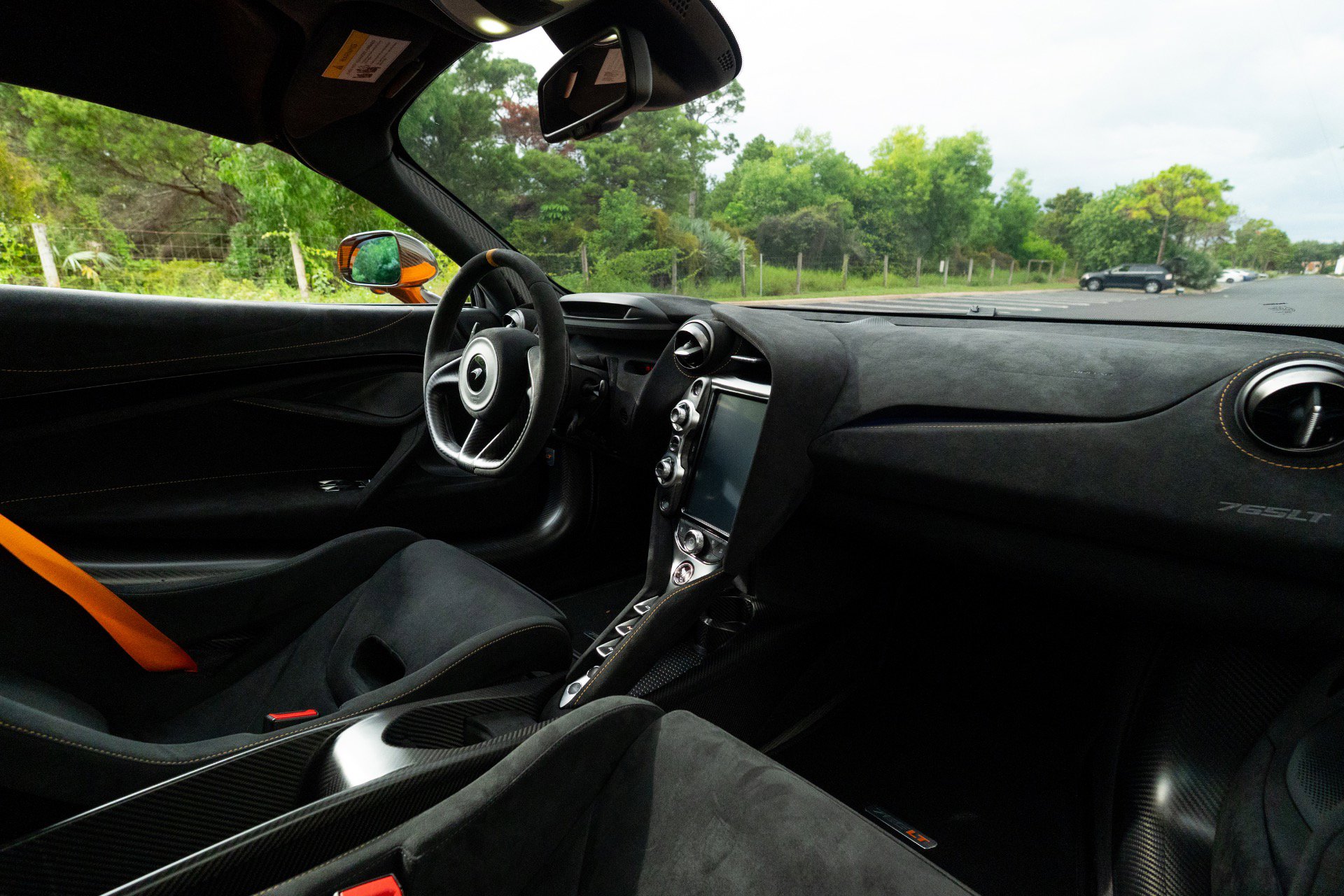 Used 2021 McLaren 765LT photo 62