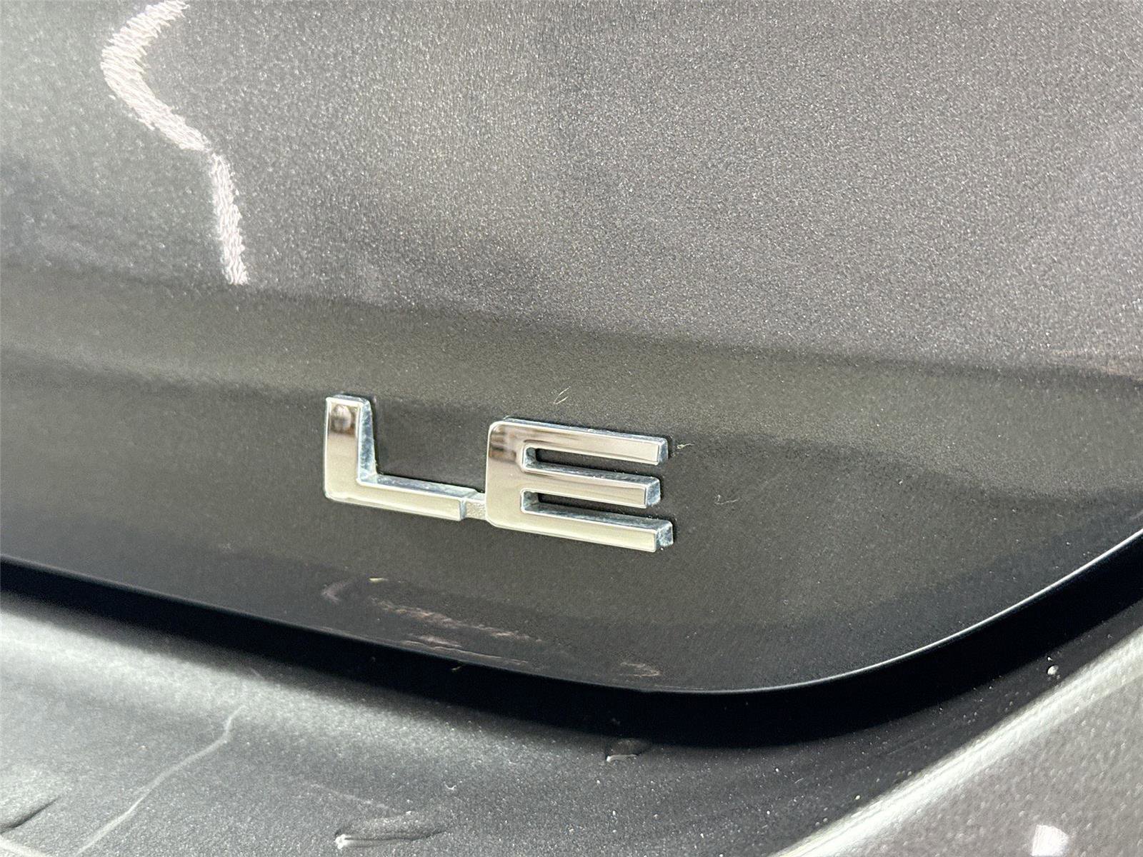 2025 Toyota Highlander LE